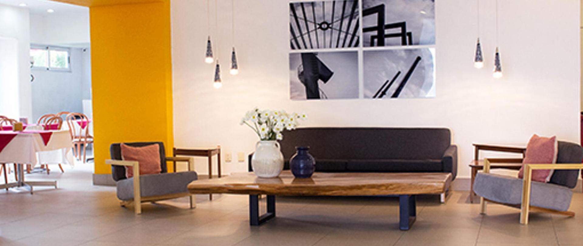 w-lobby-3.jpg